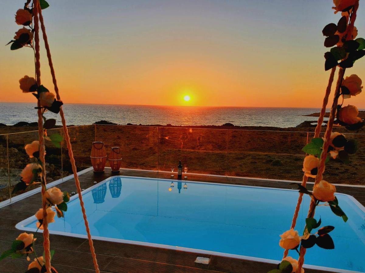 Tramonto Luxury Villa No1- Breathtaking Sunset View Фойникион Экстерьер фото