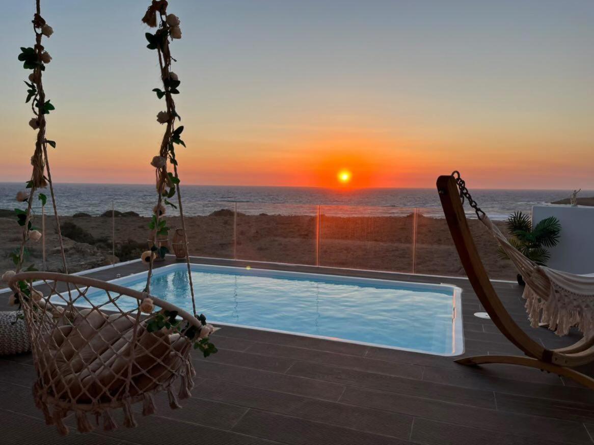 Tramonto Luxury Villa No1- Breathtaking Sunset View Фойникион Экстерьер фото